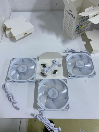 ASUS TUF TR120 120MM 3IN1 BEYAZ KASA FANI(OUTLET)