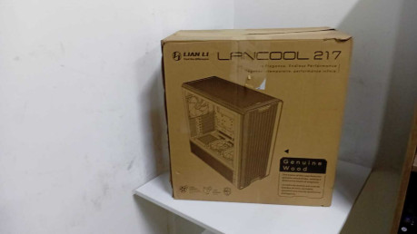 Lian Li Lancool 217 Siyah E-ATX Mid-Tower (OUTLET)