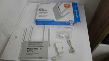 KEENETIC TITAN KN-1811-01-EU-UK AX3200 MES(OUTLET)